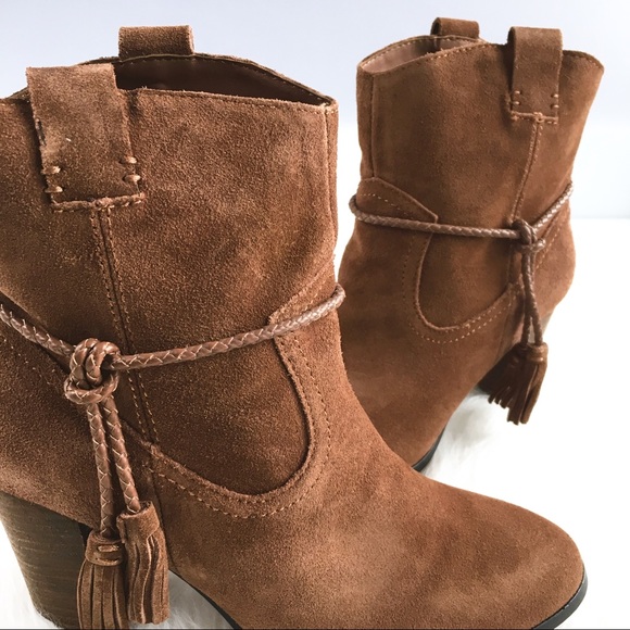 Dolce Vita | chestnut brown suede western tie boot - Picture 6 of 8